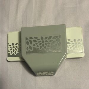 EK Gray and Cream Floral Punch Tool